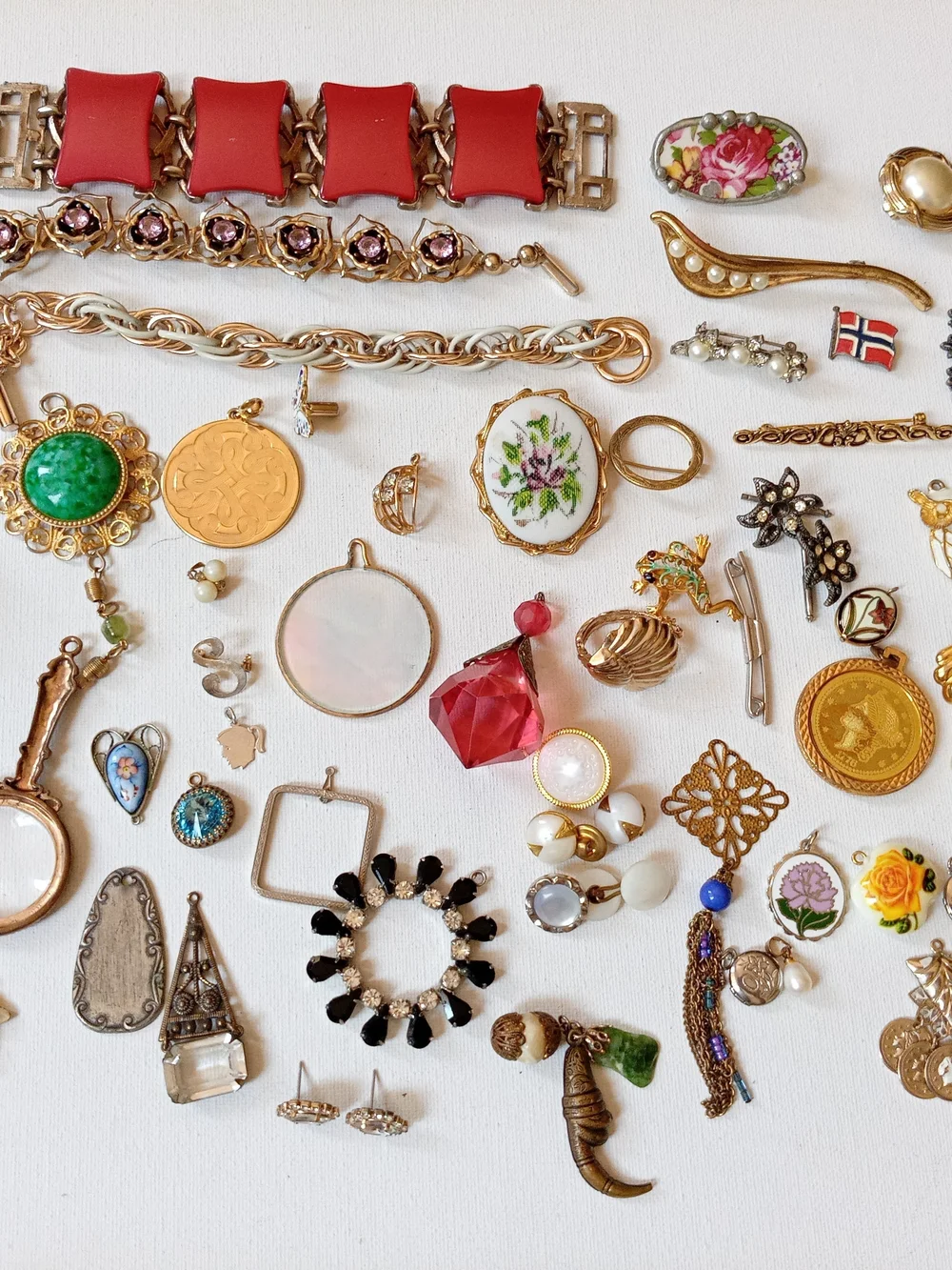 Vintage Jewelry Bundle Lot